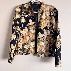 Floral Women's Blazer in Black and Cream